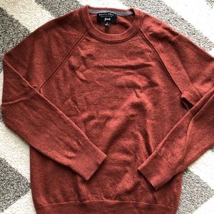 Banana republic sweater (M) Italian merino wool